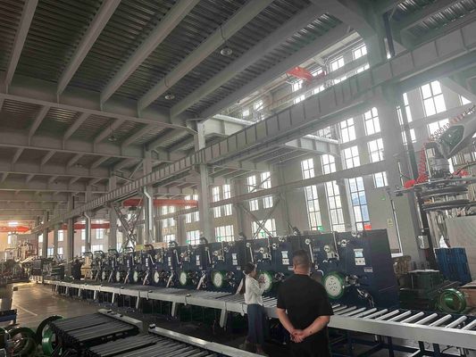 Winding Winder Otomatis Polyester PET Dengan Tekanan Winding yang Bisa Disesuaikan