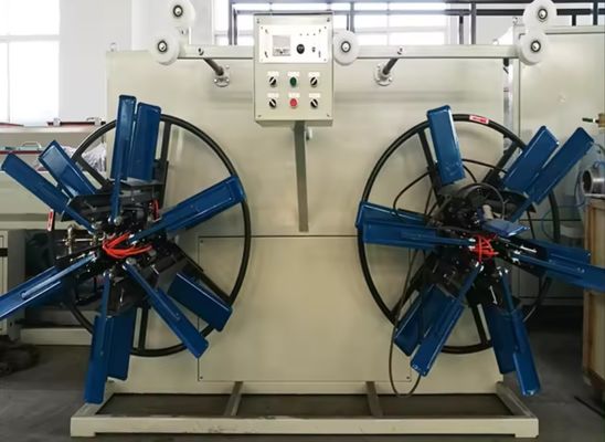 Otomatis Daur Ulang Strip Karet Selang Mesin Winding Kompak Kontrol PLC
