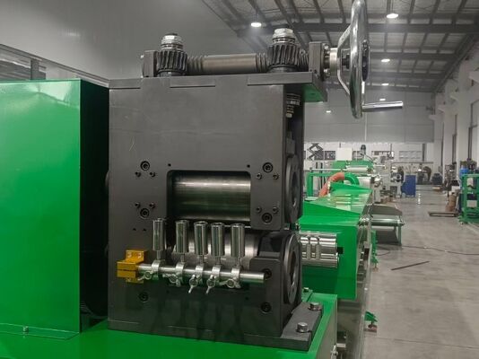 Penyesuaian Manual yang Mudah, Kontrol Pneumatik Andal – Unit Embossing yang Ramah Pengguna