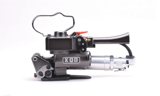 0.5 -1.5mm Ketebalan Pneumatic PP PET Strap Tool Sealer XQD19 / 25