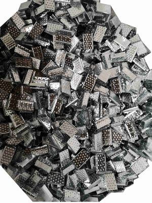 Polyester PET Strapping Metal Seals dengan Pressure Hole Gripper